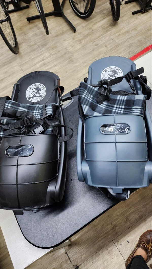 Pak-a-Pooch (Pet Carrier) - Image 4