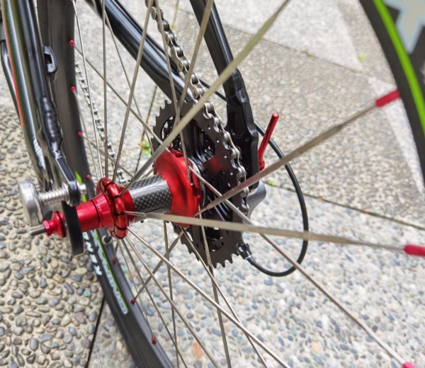 ONIPAX 451 38mm Carbon Fiber 74/130mm Rim Brake - CLEARANCE - Image 3