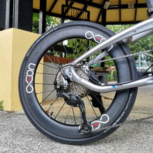 AEON Warp speed Series 451 50mm front 50mm rear Carbon Fiber 100/135mm Disc Brake - Image 4