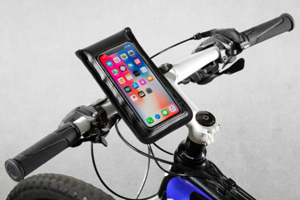 RFM - Cadi-L smartphone holder (up to 6 inch) Cyclists who do not want to risk your charging ports to be wet